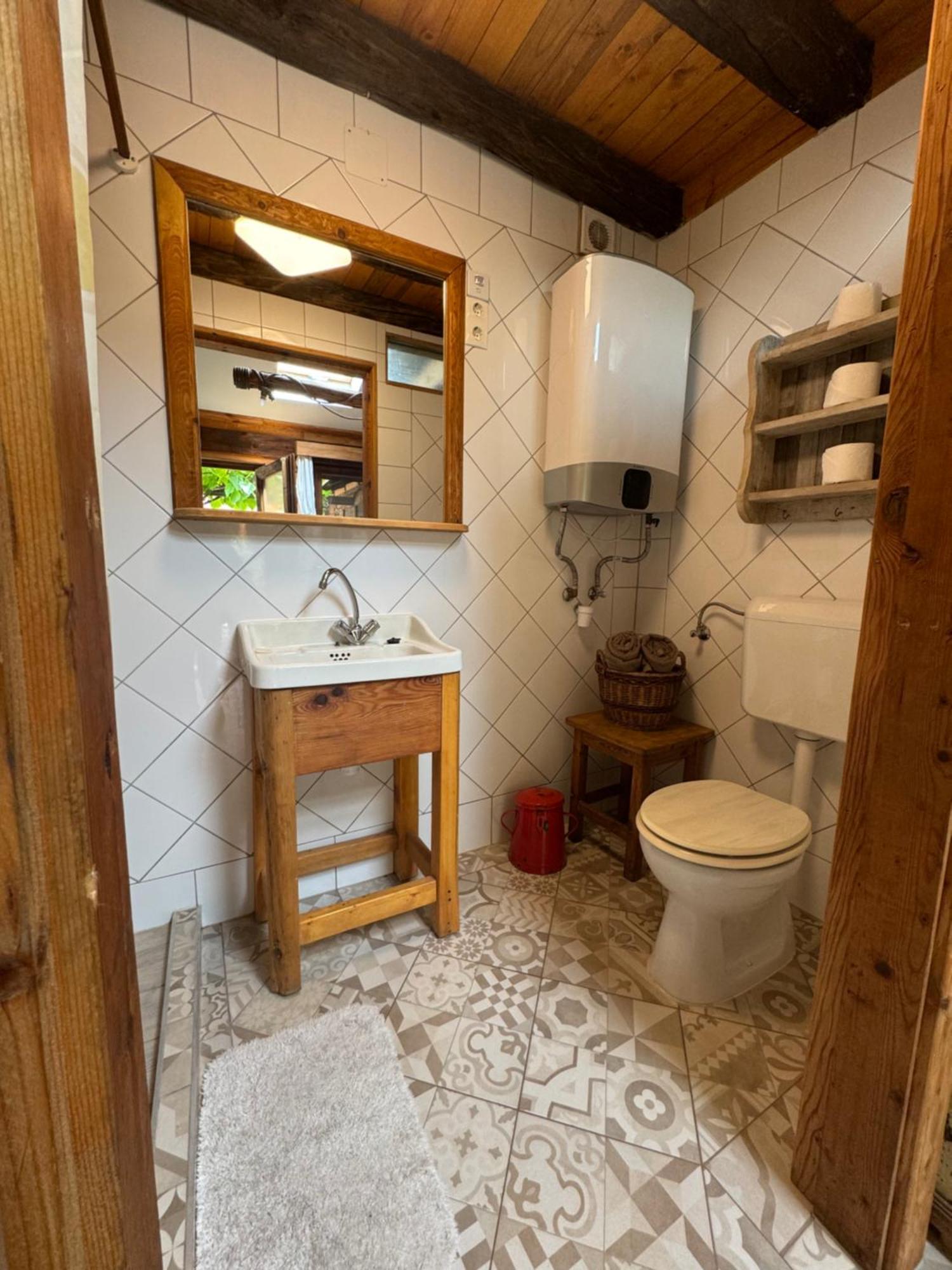 Pajta Apartman Eger Quarto foto
